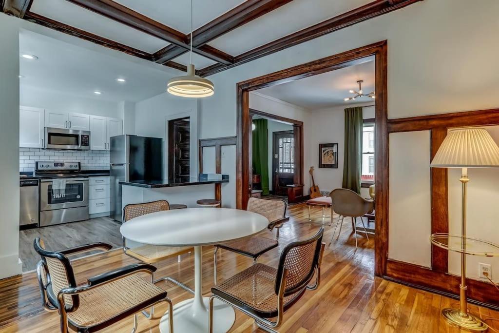 Luxe Mid-Century Styled Historic Townhouse #1 Βίλα Ντητρόιτ Εξωτερικό φωτογραφία