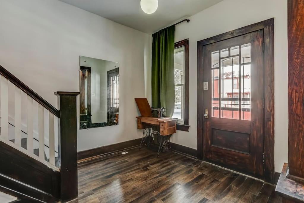 Luxe Mid-Century Styled Historic Townhouse #1 Βίλα Ντητρόιτ Εξωτερικό φωτογραφία
